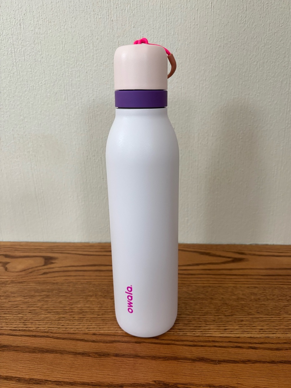 Owala FreeSip Twist Insulated Stainless Steel Water Bottle 24 oz Dreamy Field